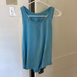 Light weight blue lululemon tank